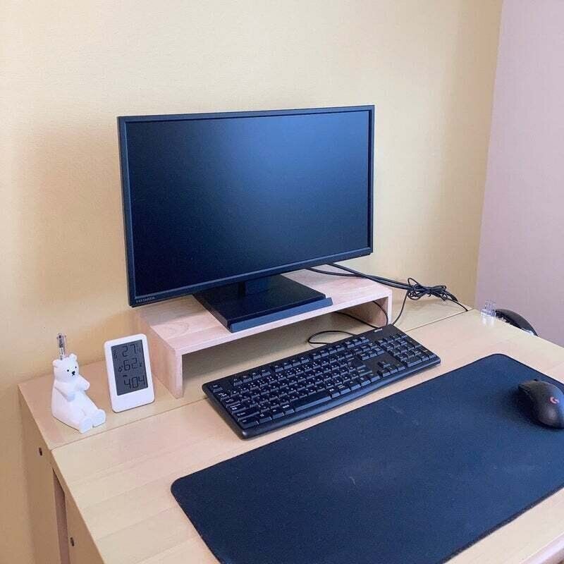 この値段でいいの？かなり使えるダイソーのパソコン用テーブル