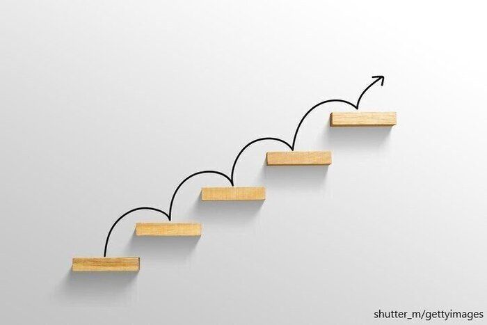 【体力省エネ】階段を楽に上がるコツ簡単３つのポイント