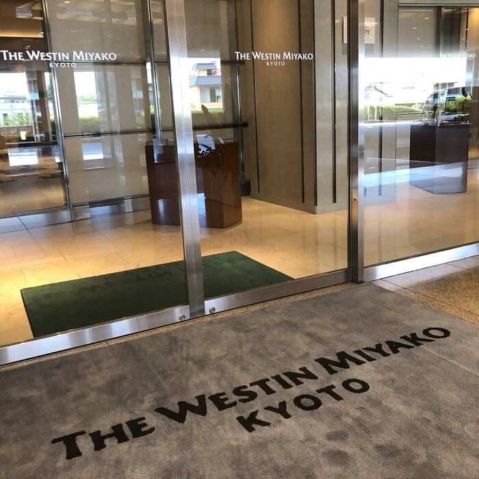 【夏休みのプチ贅沢】1泊10万円のホテルに無料で泊まれちゃった理由とは？！