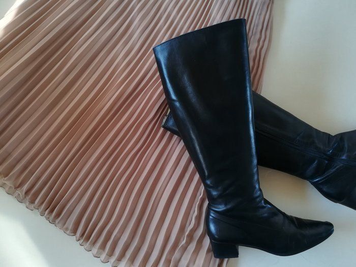 「やっぱり欲しい！」朝一の電車で買いに行った25年愛用品