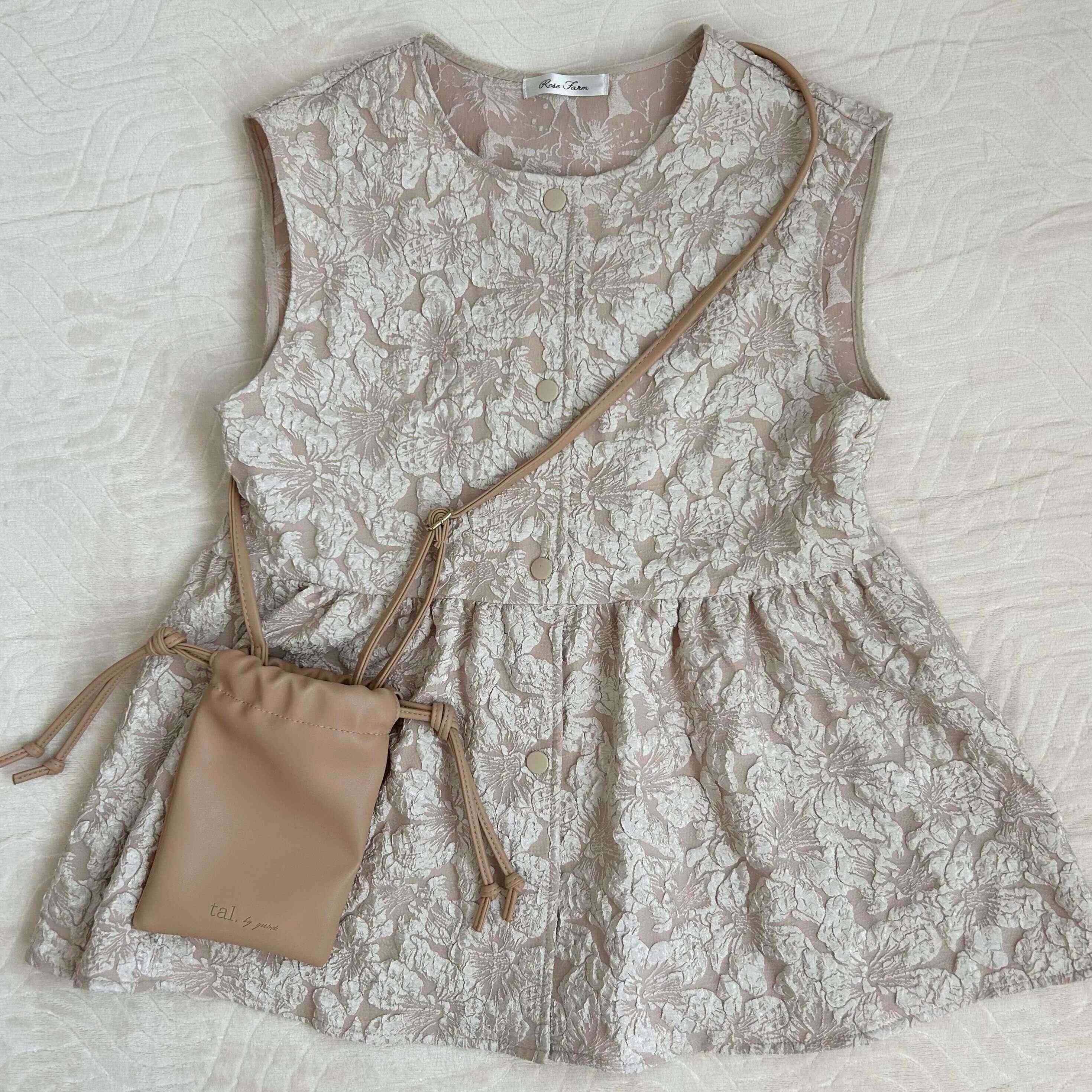 【しまむら】あのバズりペプラムベストが再販！しまむらへ急げー！！