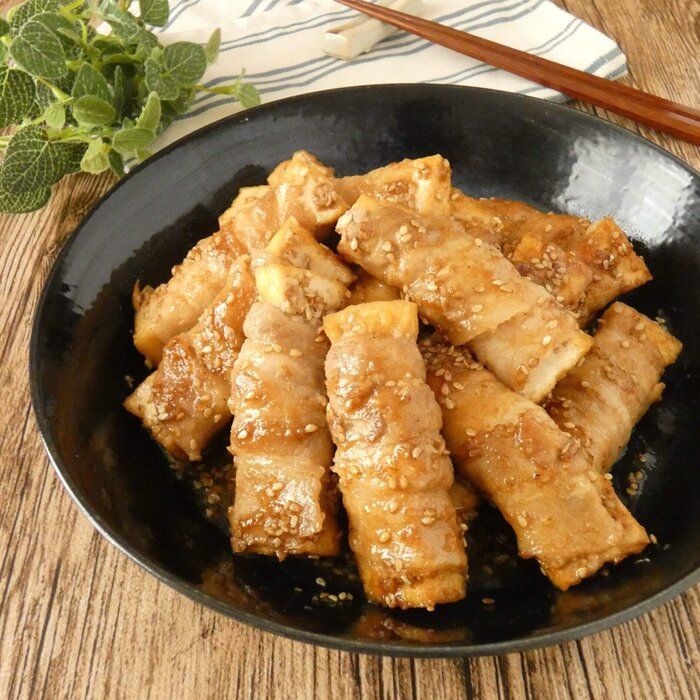 1人分100円以下！少ないお肉でもボリュームたっぷり「厚揚げの豚肉巻き」