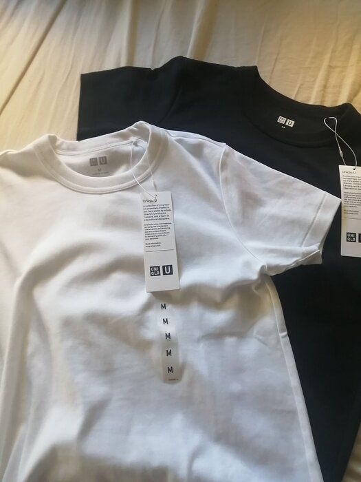 ユニクロU　定番Tシャツを買い直しました