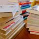 読んでない本が手放せない… 積読が生まれる心の背景と、手放すことで得られる豊かさ