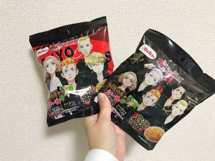 日和ってるやついる？人気アニメのシール付きスナック菓子がついに登場！