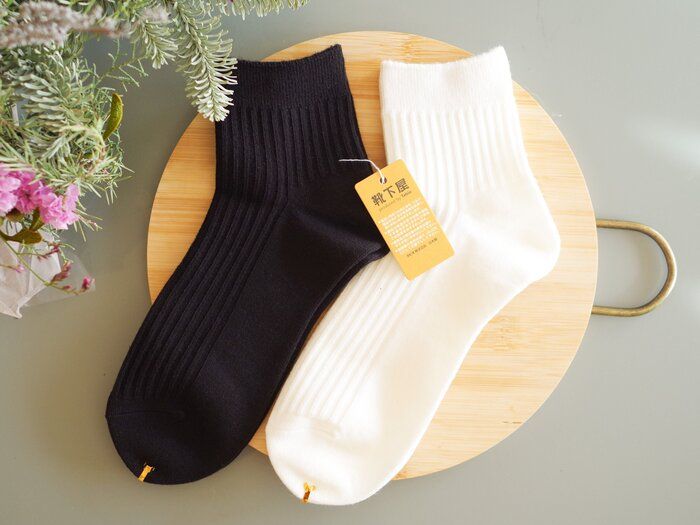 【足元コーデ】寒い日の参考に！私が毎年リピしてる「最愛靴下」2つ