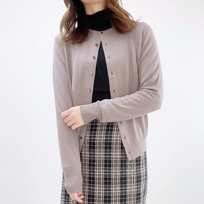 【ユニクロ】これを着るだけできれいめコーデが完成！