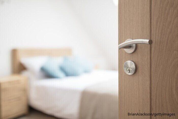 夜間の地震も想定しよう！寝室の防災対策