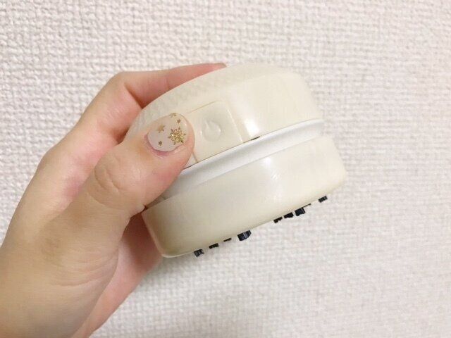 【3COINS】家電量販店なら倍以上しますけど？！スリコの卓上クリーナーが超優秀！