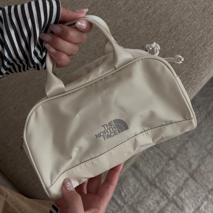 【楽天】韓国限定THE NORTH FACE ショルダーバック！かわいいおまけつき！