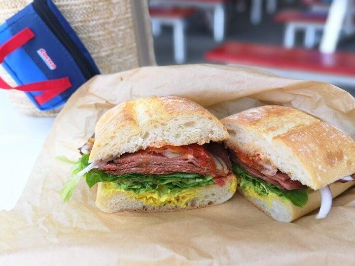 即買って！【コストコ】フードコートに登場したリッチすぎるサンドが伝説級！食べないと後悔する一品！