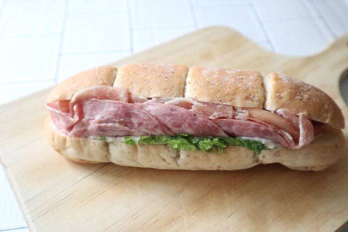 セブンイレブンの女性が喜ぶ総菜パン&懐かしい味の菓子パン