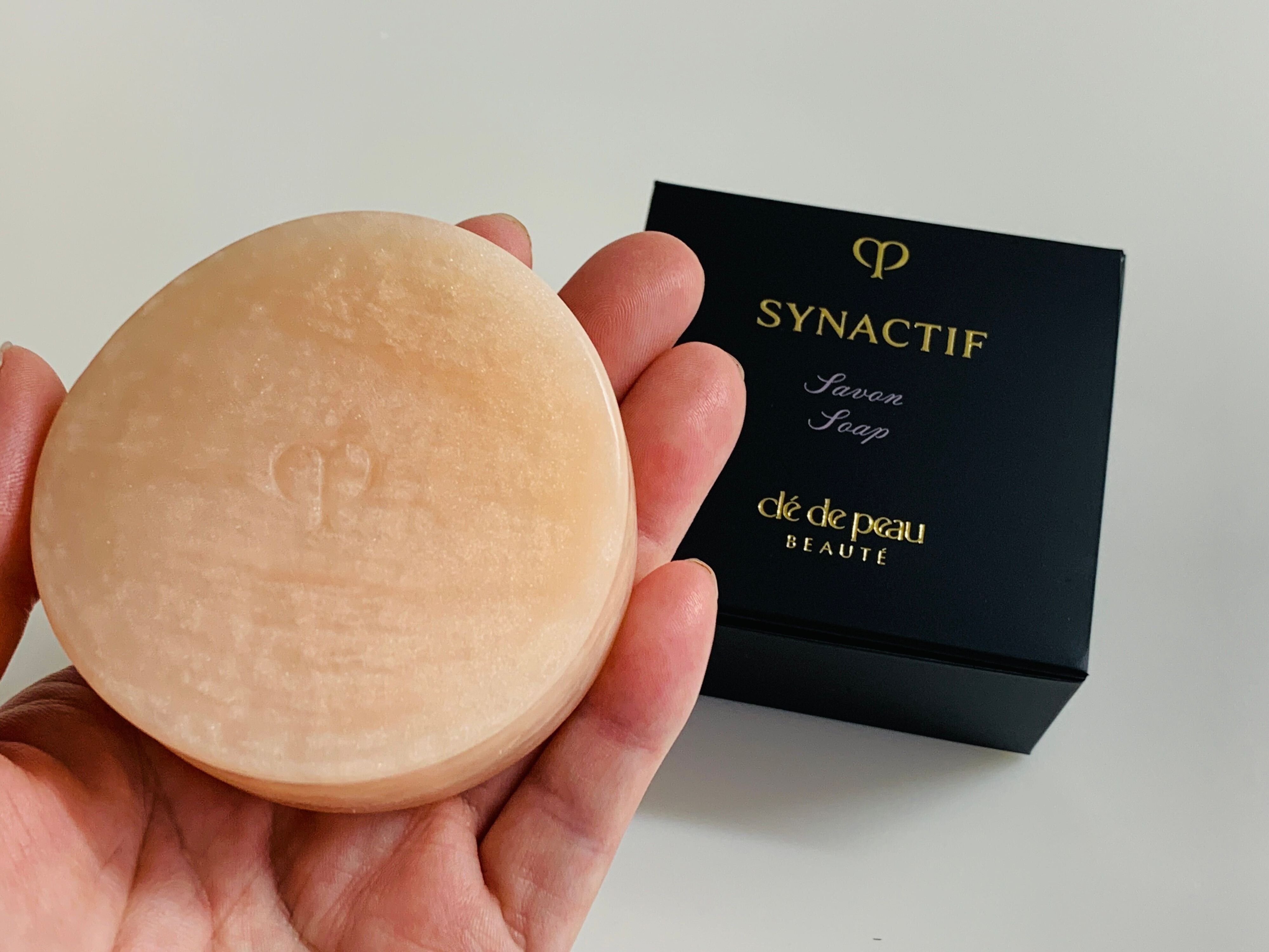 1万越えでも16年間使い続けている洗顔石鹸　浮気なしのリピ買い商品