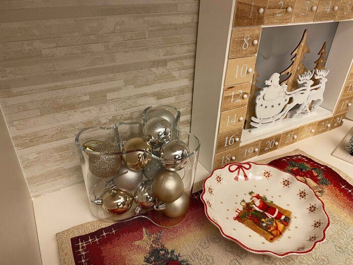 クリスマスオーナメントはツリーに飾るだけじゃない！おしゃれな飾り方を伝授