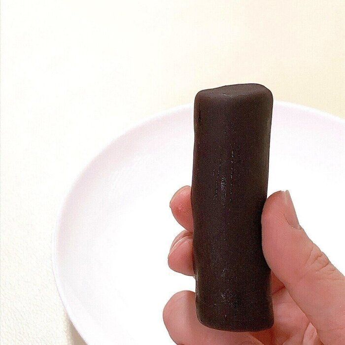 【ローソン】ありそうでなかった！クリームチーズの新感覚チョコバー