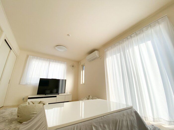 【賃貸でも諦めない】部屋を広く見せる方法７選！