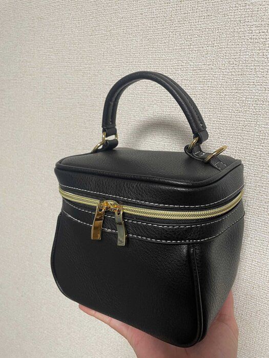 しまむらからもついに発売！【バニティバッグ】