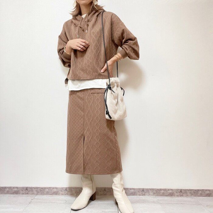 【しまむら】セットアップが超お得！￥2,000以下でパーカーとスカートが手に入る！