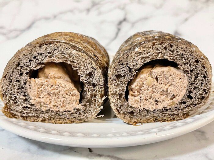 125円でチョコを堪能！ローソンの新作はとろけるホイップ&サクサク食感が楽しい