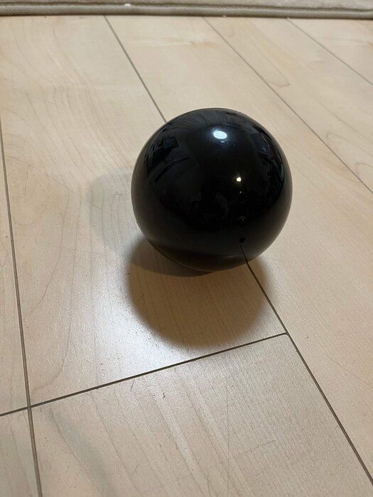 【1000円ガチャ】一発で大当たり！黒いボールの中身は！？