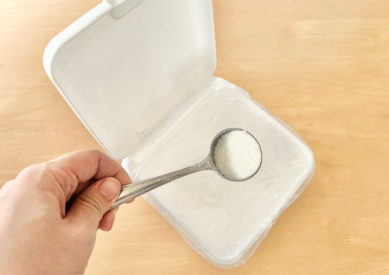 【ダイソー】使いにくかった「食洗機専用洗剤」を移し替えてモヤっと解決！