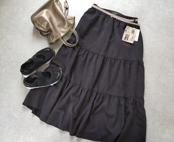 【しまむら】ママや主婦におすすめ！甘くなりすぎない大人気ティアードスカート