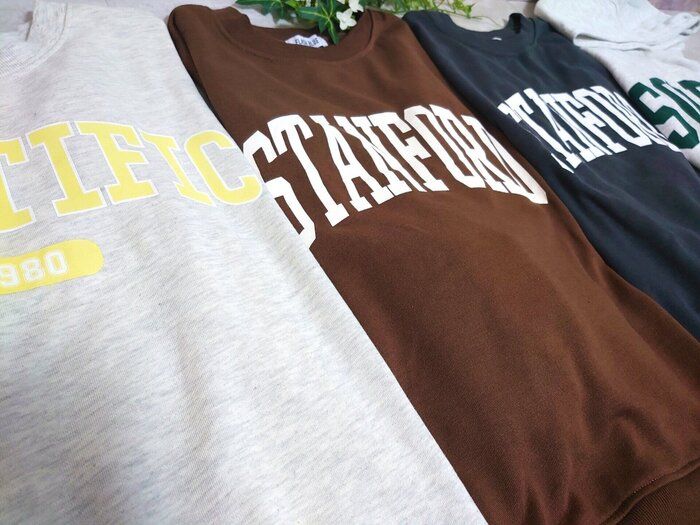 【しまむら】一着は持っておきたい！話題のカレッジロゴトップス！