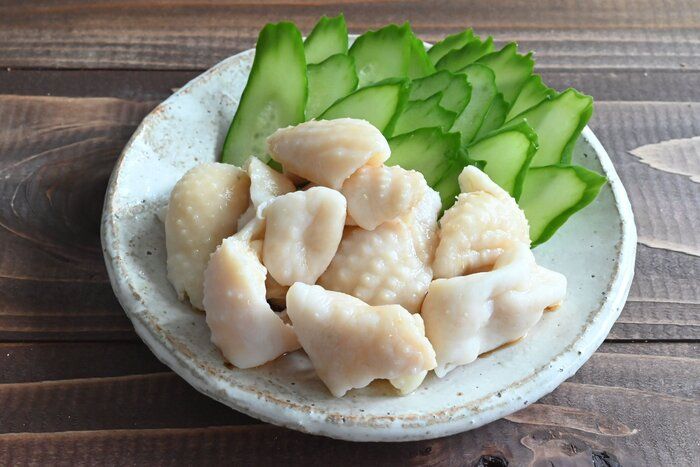 余った鶏皮を捨てないで！鶏皮1枚から作れる♪メイン食材１つで作れる、簡単副菜レシピ３選