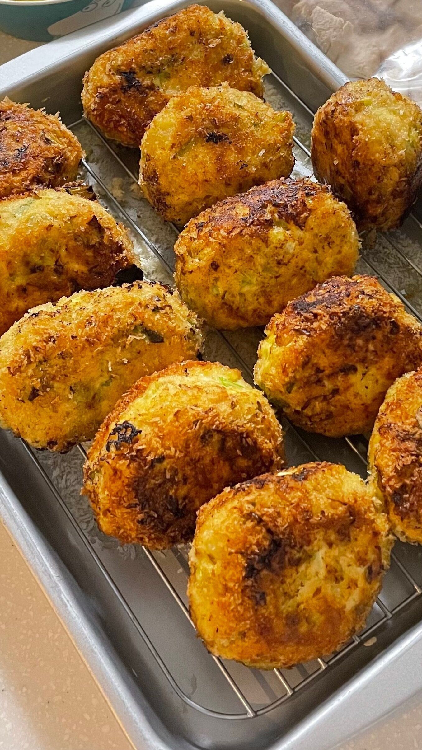 そぼろだけじゃない！余ったミンチでやってみて！子どもたち全員からリクエストされたミンチカツ、お弁当にも♪