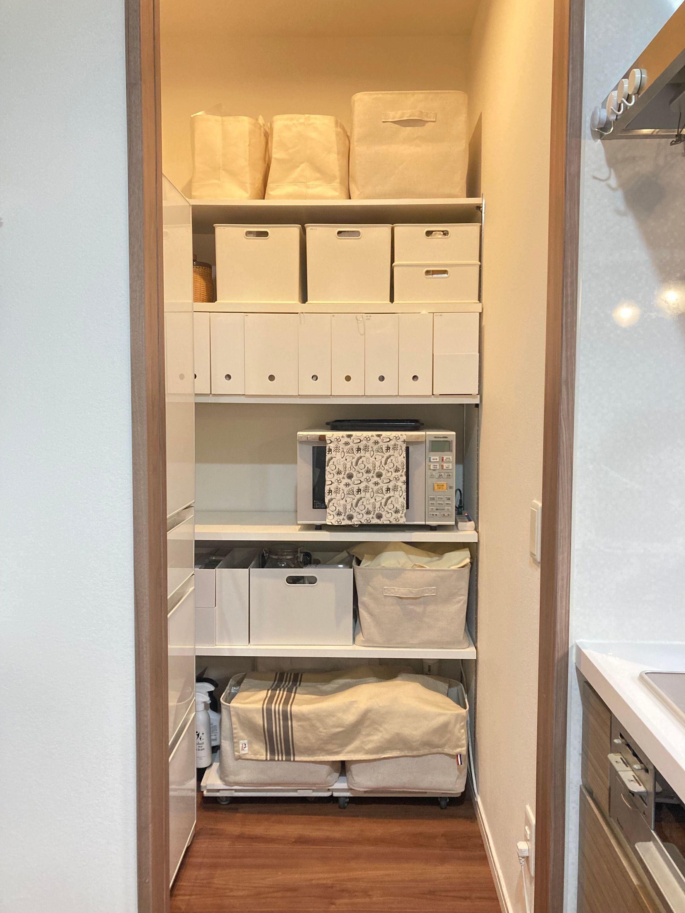 【整理・収納】無印良品・ニトリで整えるパントリー収納