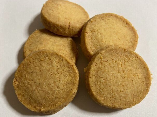 【成城石井】この春新登場！発酵バターたっぷりでリッチな味わいが魅力のショートブレッドに注目