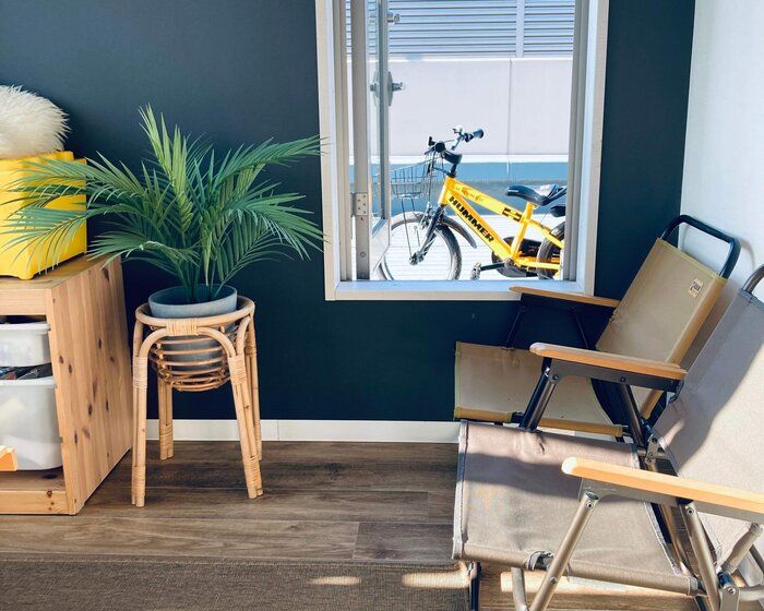 屋外専用なんてもったいない！アウトドア家具が部屋に馴染む方法・３選