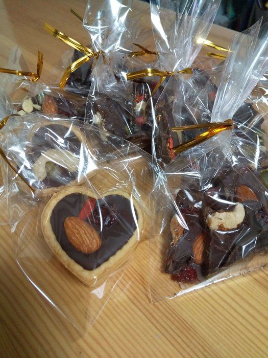 アンテナショップで見つけたもので、ハッピーバラマキバレンタイン♡