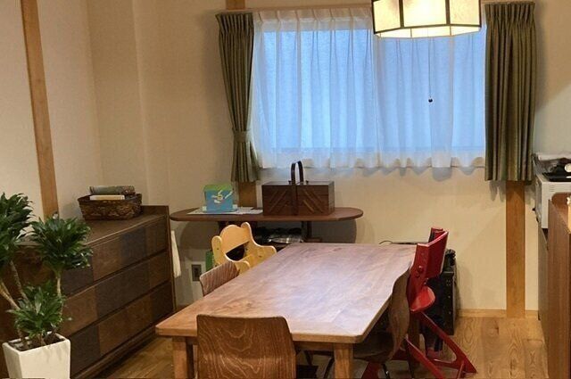 家族6人、散らかってもすぐ片付くリビングの秘訣