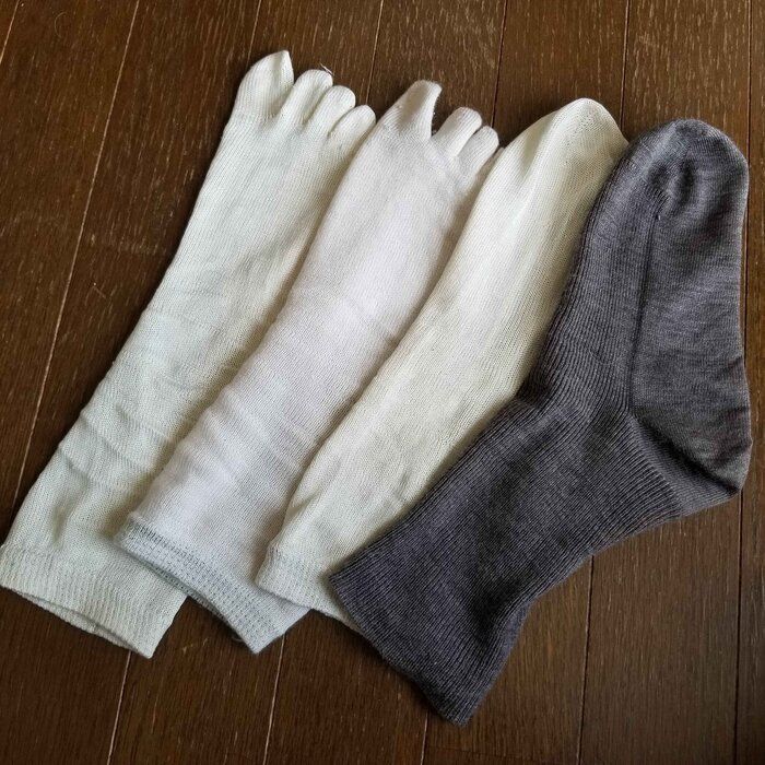 手取り15万シンママが健康の為にボーナスで冷えとり靴下を買った結果！？