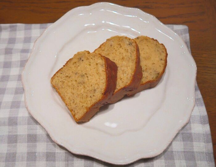ホットケーキミックスで超簡単！甘さひかえめ「バナナのパウンドケーキ」のつくり方