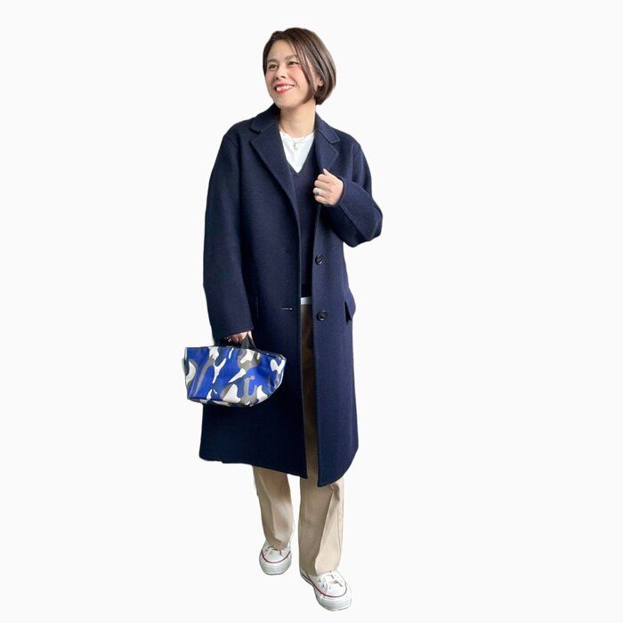 【シンプル服こそ老け見え注意】〈体型カバー〉も叶えるスタイリングのひと手間は？