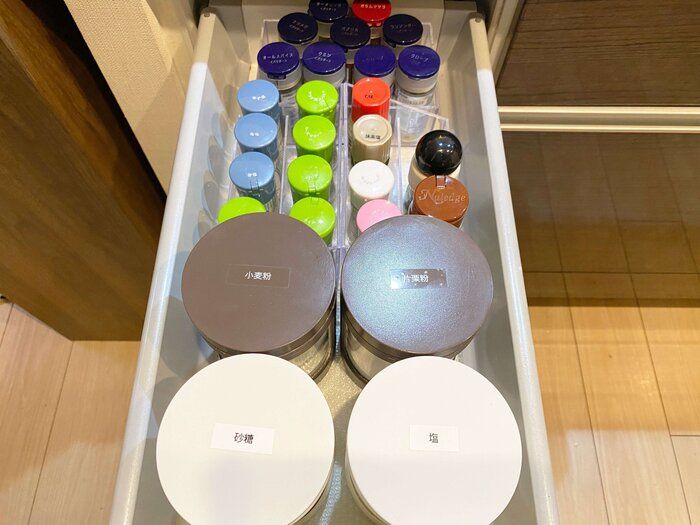 100均の調味料ボトルやめました！ズボラな私がたどりついた調味料収納法