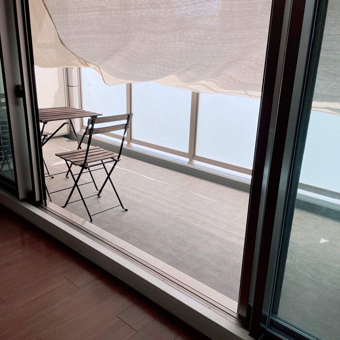 目の前に建物があっても視線を感じずにオープンに暮らす対策2つ