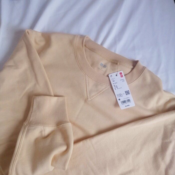 【UNIQLO】大人気のスウェットシャツ