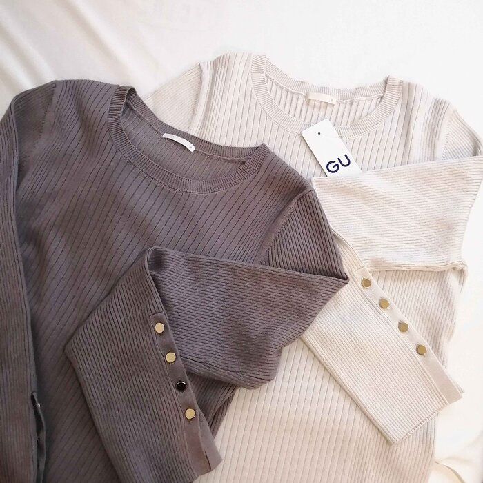 【GU】完売続出のリブボタンスリーブセーター1990円