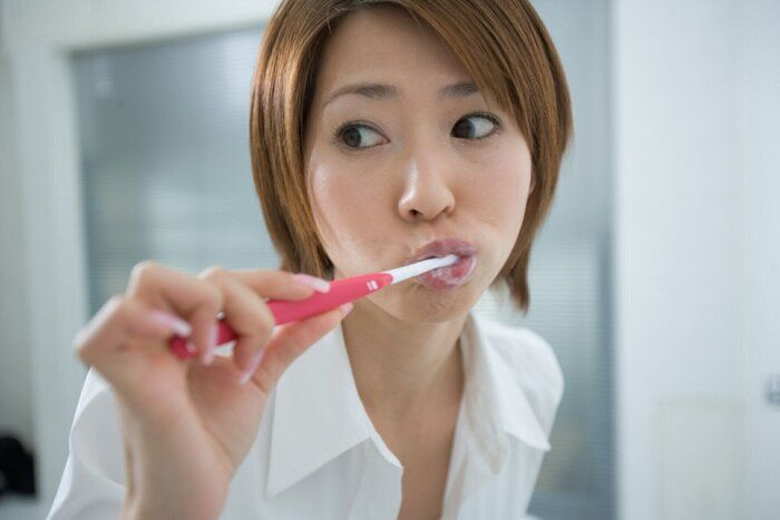 歯みがきの時って何をしている？スキマ時間の有効活用法！