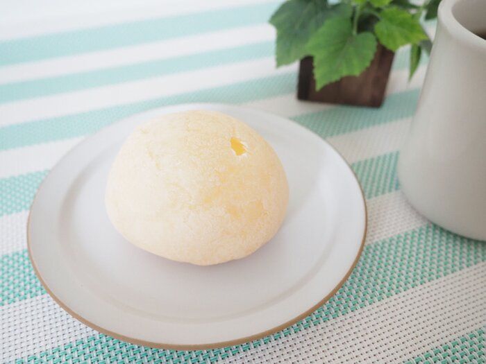 【ミニストップ】クリームみっちり！北海道ミルクもちとろシューの甘くて優しい味が好印象！