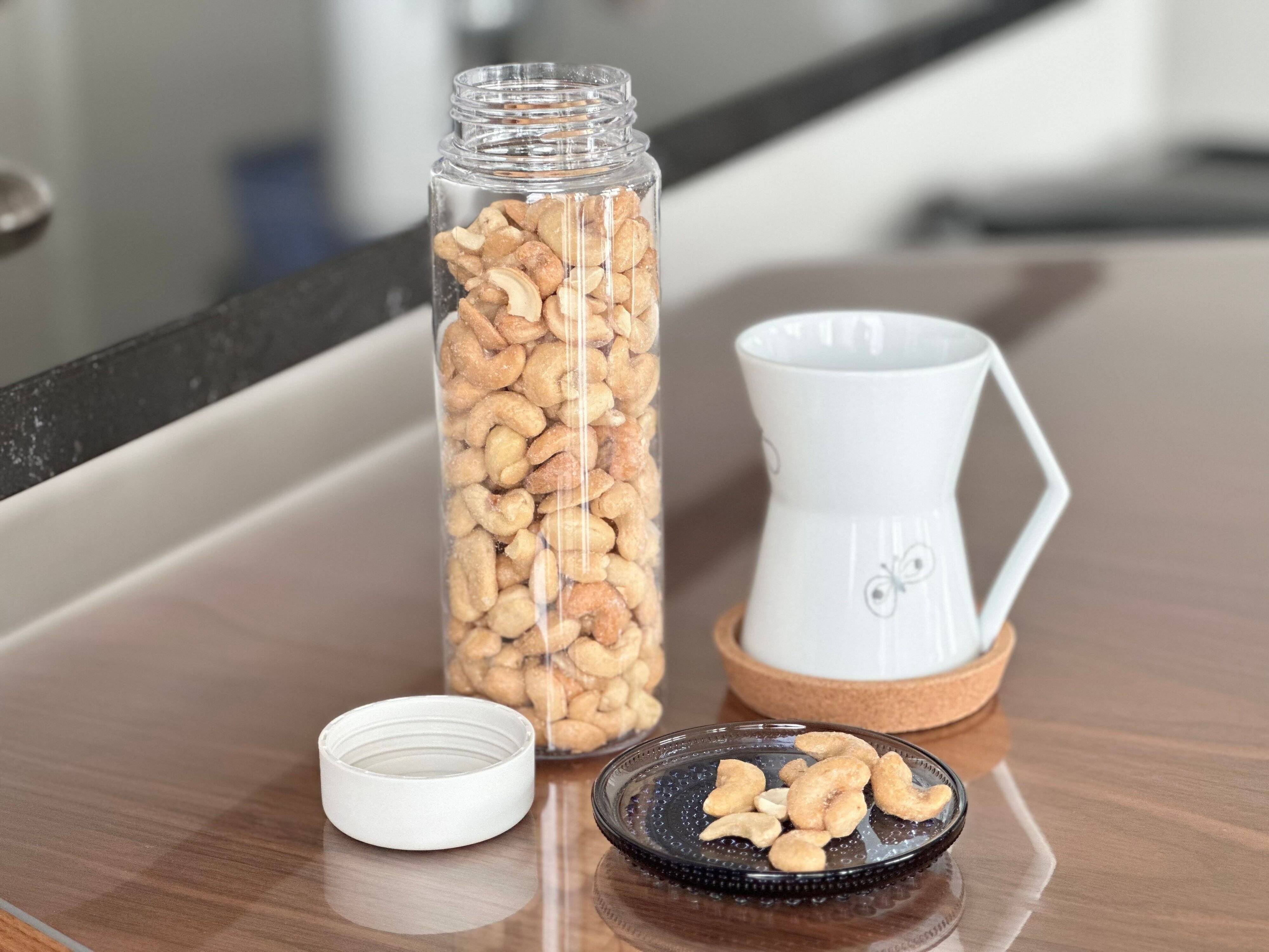 【無印良品】飲み物だけじゃない！ナッツ類などの保管にも便利なドリンクボトル