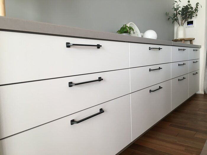 【貯めてる人は収納上手】0円で大きさも深さも自由に変えられる紙袋収納！