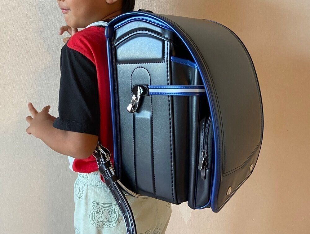 【コストコマニアがおすすめ！】最新モデルの「ランドセル」が約半額！？実際に購入して良かったことと注意点を解説