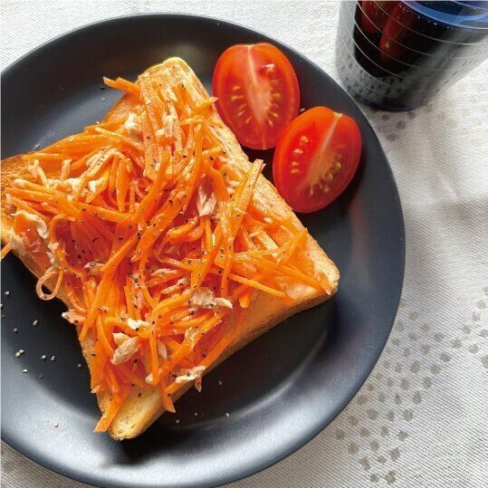 【ずぼら副菜】人参の細切りだけ頑張ったらあとは目分量！ツナと人参のさっぱりサラダ