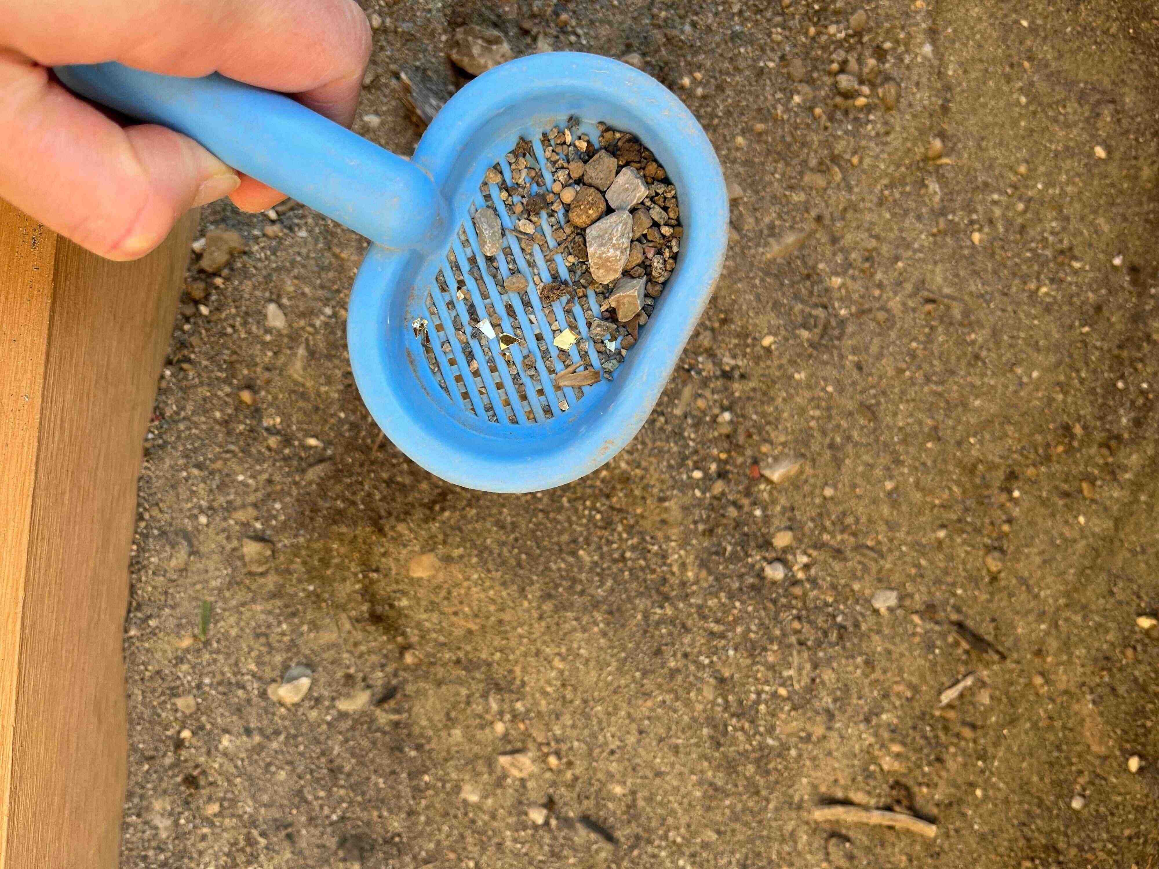 【セリア】お家で砂金取りごっこができる！必要な物は3つ！