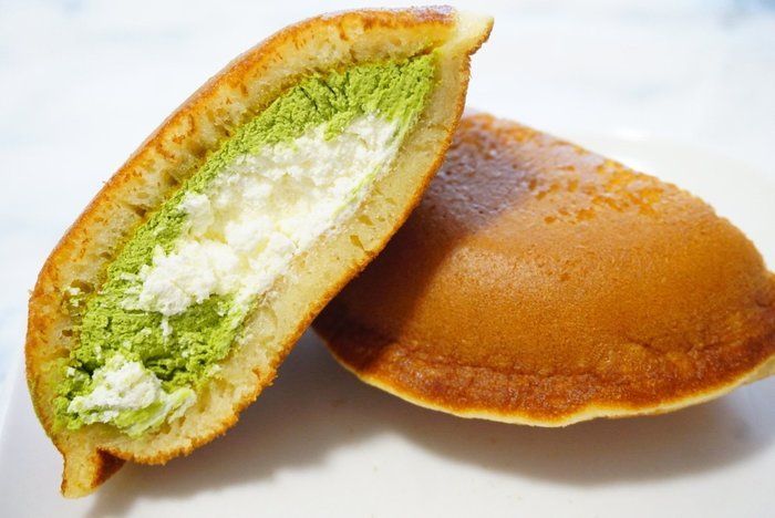 【ローソン】累計2100万個売れた"どらもっち"の新作は抹茶味！プチ贅沢を味わおう