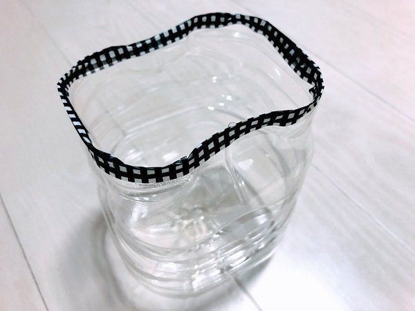 ペットボトル収納完成